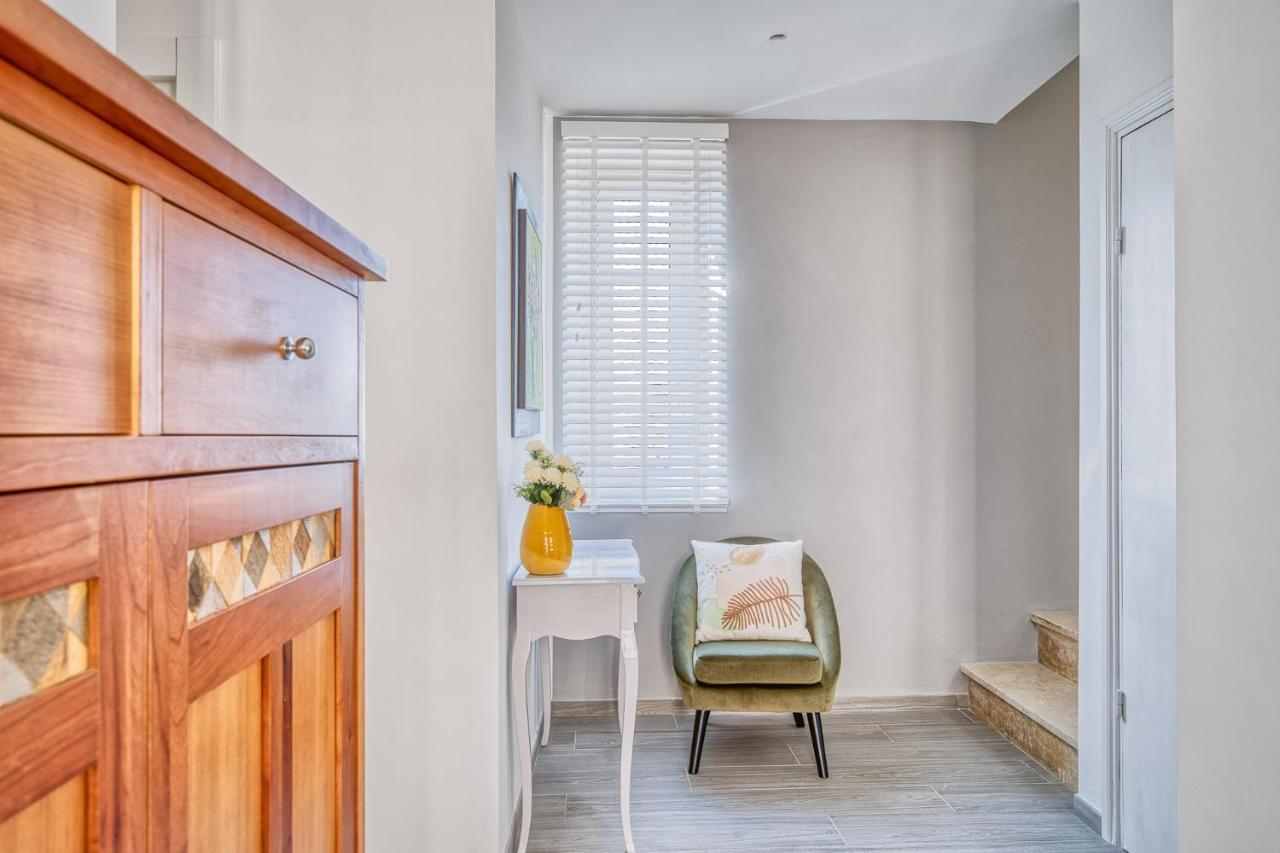 Casa Checca Appartamenti Per Vacanze Caprarola Exterior foto
