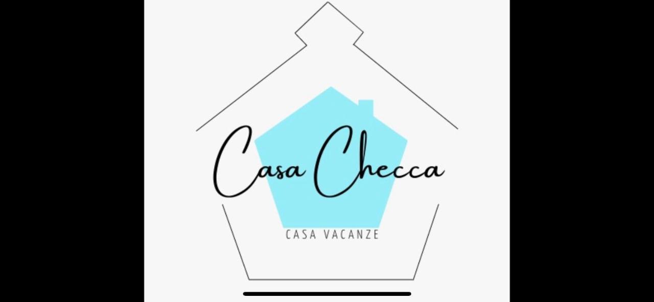 Casa Checca Appartamenti Per Vacanze Caprarola Exterior foto