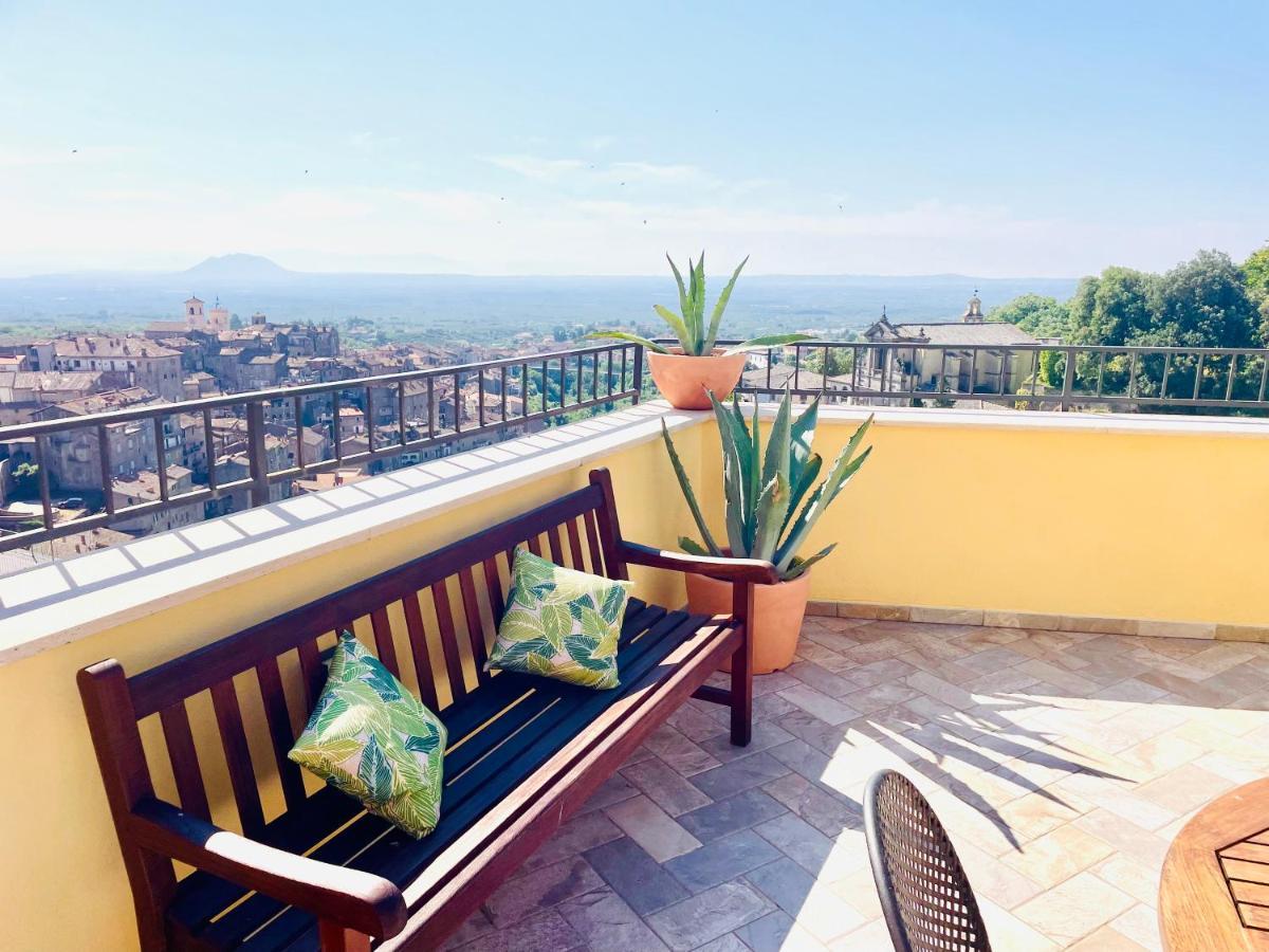 Casa Checca Appartamenti Per Vacanze Caprarola Exterior foto